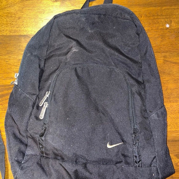 Small women’s vintage Nike backpack